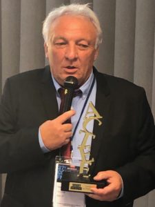 Le SDE 07 reçoit le prix ACTEE